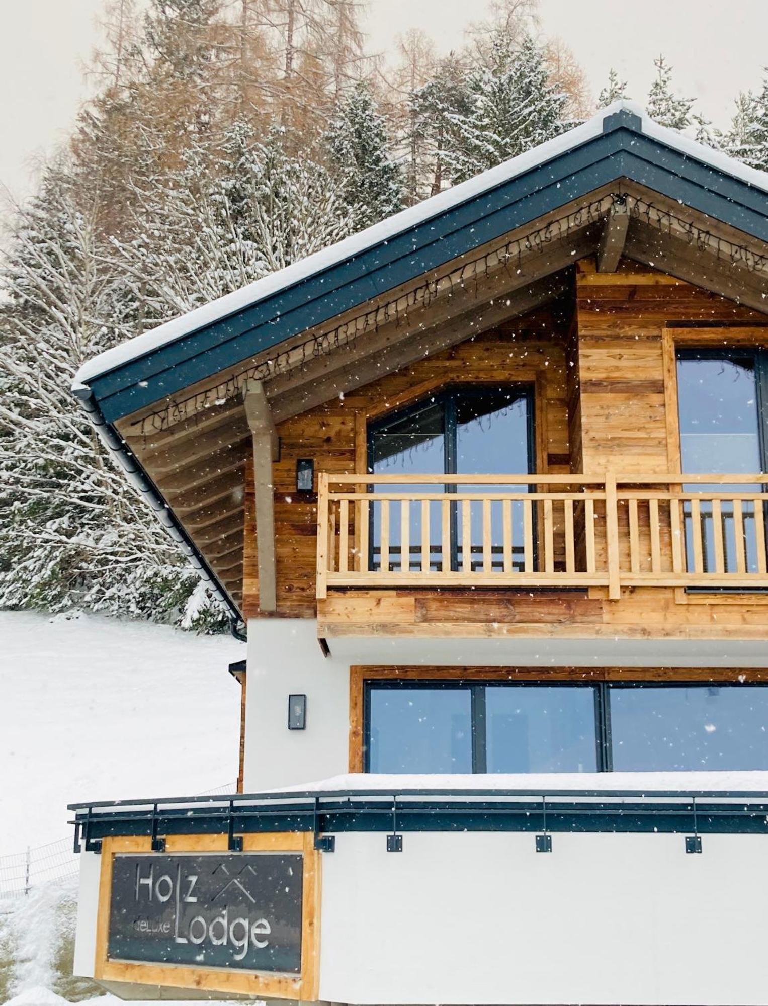 Holzlodge Deluxe ラートシュタット エクステリア 写真