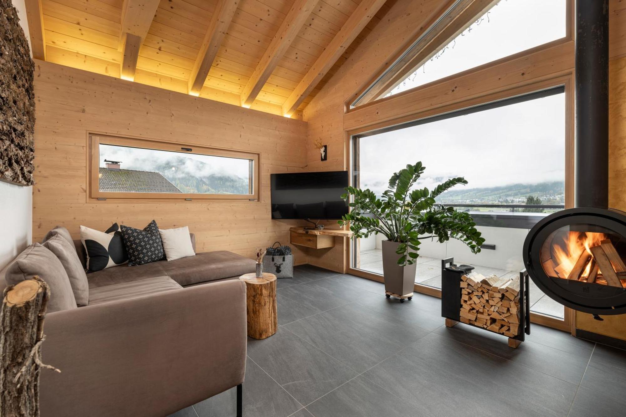 Holzlodge Deluxe ラートシュタット エクステリア 写真